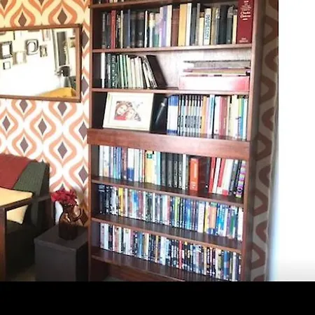 شقة Bedroom W Stunning Ocean Views Private Wc. Top Paço de Arcos